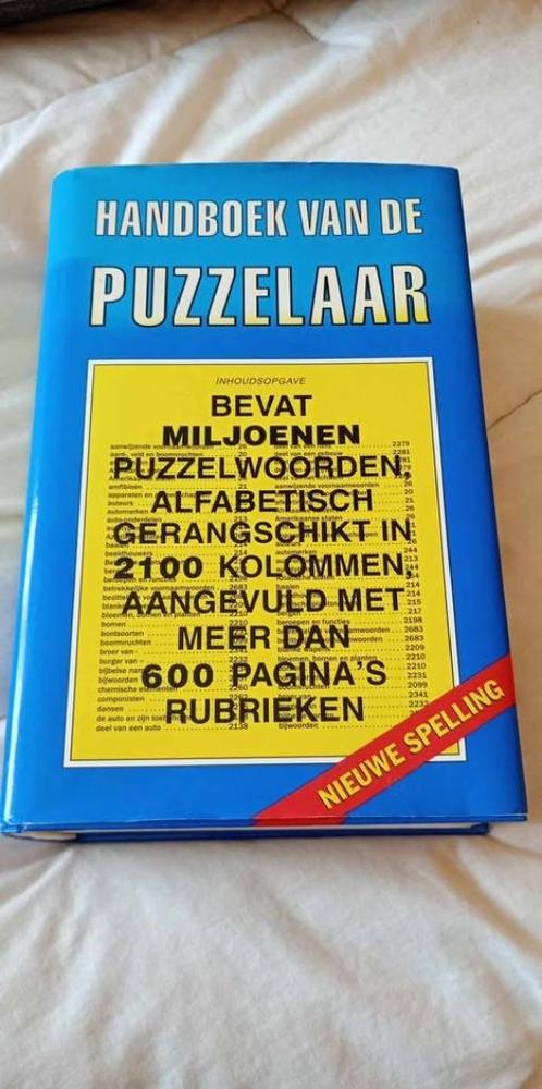 Handboek van de puzzelaar, Hobby en Vrije tijd, Denksport en Puzzels, Zo goed als nieuw, Ophalen of Verzenden