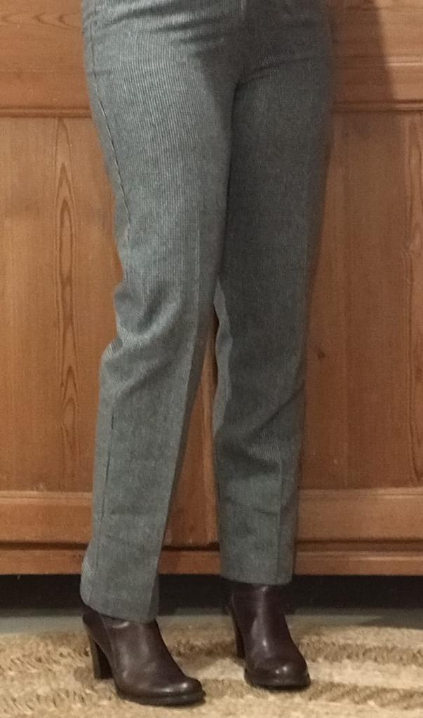 Geklede geruit broek, Mango, m 36, wolmix, NIEUW, Kleding | Dames, Broeken en Pantalons, Nieuw, Maat 36 (S), Grijs, Lang, Ophalen of Verzenden