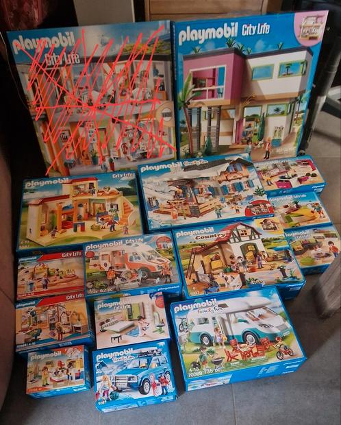 Lot playmobil en nog meer maar staat nog niet ook de foto, Kinderen en Baby's, Speelgoed | Playmobil, Zo goed als nieuw, Ophalen