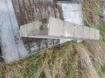 Palisade, borduur. VERKOCHT! beschikbaar voor biedingen