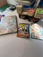 Carte Pokémon + boites et livre, Ophalen of Verzenden, Zo goed als nieuw, Losse kaart, Foil