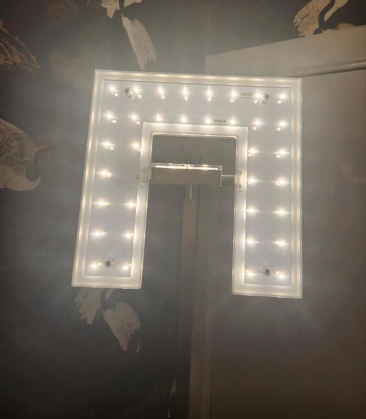 LED Staanlamp met aparte leeslamp – 23 W, Huis en Inrichting, Lampen | Vloerlampen, Zo goed als nieuw, Ophalen