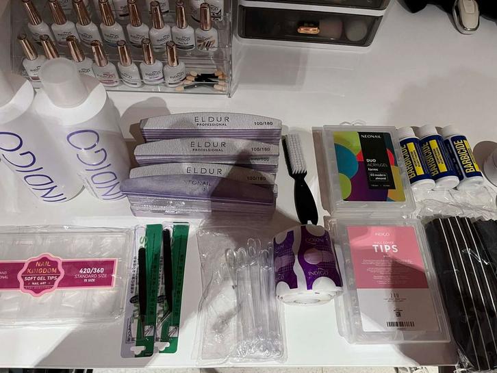 Kit complet pour faire les ongles, Bijoux, Sacs & Beauté, Beauté | Cosmétiques & Maquillage, Comme neuf, Enlèvement