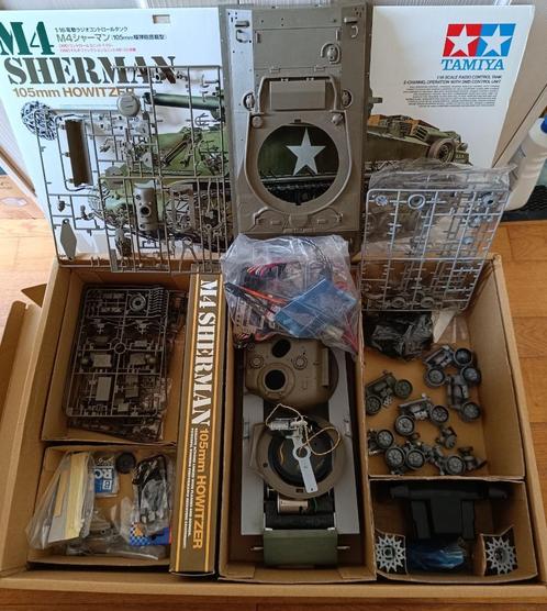 Vintage Tamiya Sherman 1:16 RC, Hobby en Vrije tijd, Modelbouw | Auto's en Voertuigen, Zo goed als nieuw, Tank, Groter dan 1:32