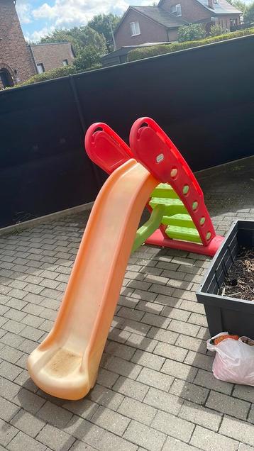 Little Tikes Rainbow Glijbaan – goede staat – €110 beschikbaar voor biedingen