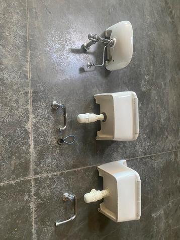 Lavabo’s beschikbaar voor biedingen