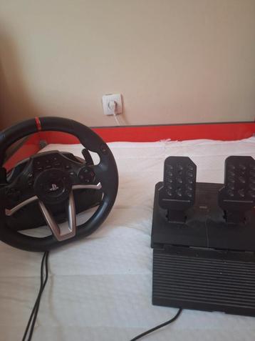 Topstaat hori racing wheel APEX - PS4/5 goed werkend beschikbaar voor biedingen