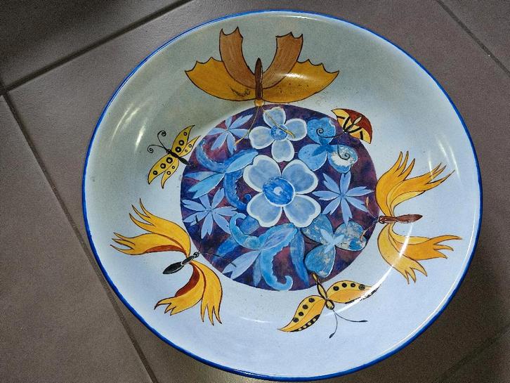 Boch - pièce unique - peinte à la main - : signée, Antiquités & Art, Antiquités | Céramique & Poterie, Enlèvement ou Envoi