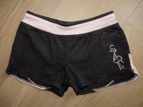 Short Décathlon 5-6 ans, Kinderen en Baby's, Kinderkleding | Maat 110, Gebruikt, Meisje, Sport- of Zwemkleding, Ophalen of Verzenden