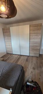 Kleerkast met 4 schuifdeuren. 270 cm, Huis en Inrichting, Woonaccessoires | Kamerschermen, Ophalen of Verzenden, Gebruikt