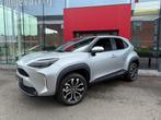 Toyoto Yaris CROSS NIEUWE WAGEN/Acc/Line/Camera/Led, Auto's, Stof, 1490 cc, Bedrijf, 5 deurs