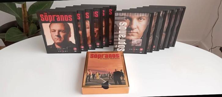 The Sopranos - Les Soprano ( Saison 1, 2, 3 ), CD & DVD, DVD | TV & Séries télévisées, Comme neuf, Thriller, Coffret, À partir de 12 ans