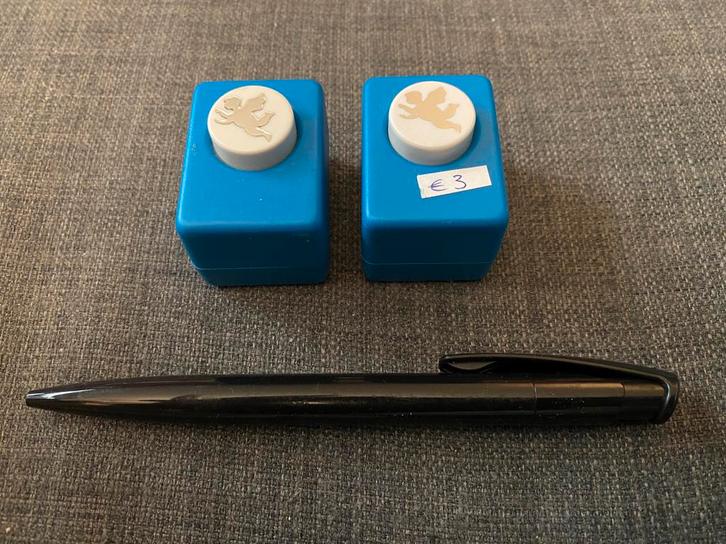 Figuurpons engeltje - twee exemplaren, Hobby & Loisirs créatifs, Bricolage, Comme neuf, Enlèvement