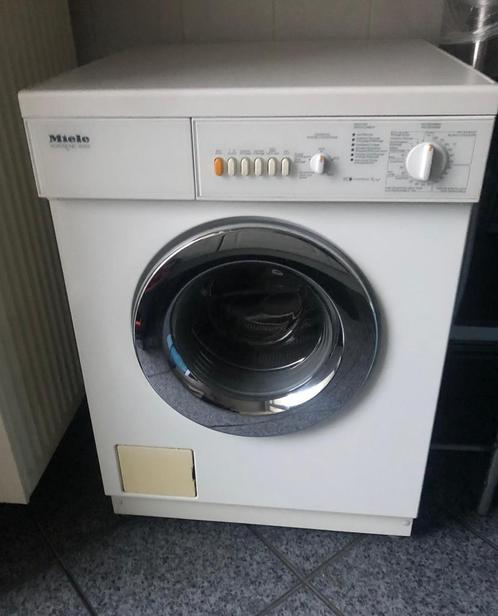 **WASMACHINE MIELE NOVOTRONIC W806**, Elektronische apparatuur, Wasmachines, Zo goed als nieuw, Ophalen