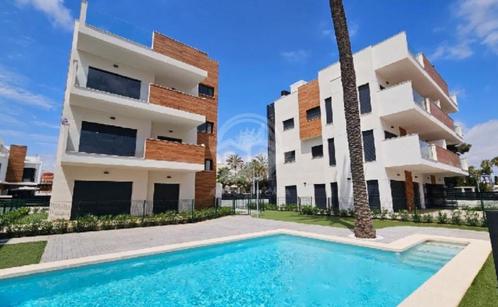Instapklaar luxe appartement op 300 meter van het strand, Immo, Buitenland, Spanje, Appartement, Dorp