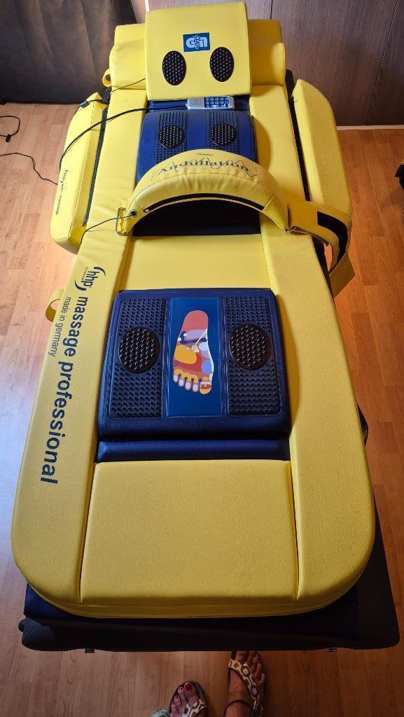 HHP Massage Professional VM 9100 RM, Sport en Fitness, Massageproducten, Zo goed als nieuw, Massagetafel, Ophalen