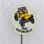 SP0369 Speldje 1902 Oldsmobile geel, Collections, Broches, Pins & Badges, Utilisé, Enlèvement ou Envoi