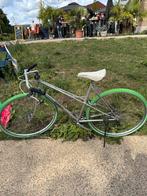 FLANDRIA Zilveren metalen vintage fiets met groene banden., Gebruikt, Versnellingen, 56 cm of meer, Ophalen