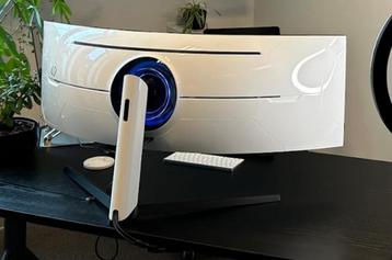 Samsung Odyssey G9 - LC49G95TSSUXEN-versie (240 Hz) beschikbaar voor biedingen