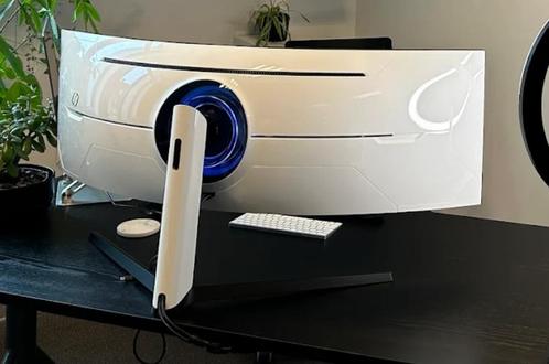 Samsung Odyssey G9 - LC49G95TSSUXEN-versie (240 Hz), Computers en Software, Monitoren, Zo goed als nieuw, 201 Hz of meer, HDMI