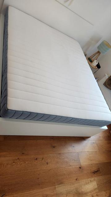 Mattress Ikea 160x 200 beschikbaar voor biedingen