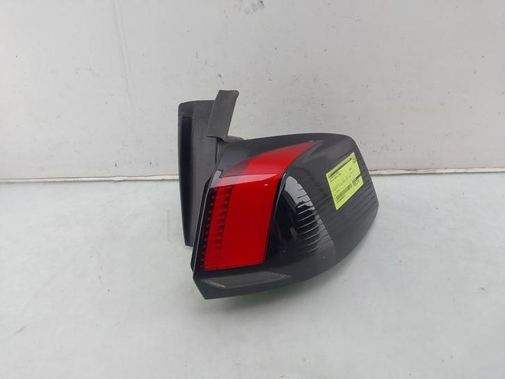 ACHTERLICHT RECHTS Peugeot 5008 II (M4 / MC / MJ / MR), Auto-onderdelen, Verlichting, Peugeot, Gebruikt