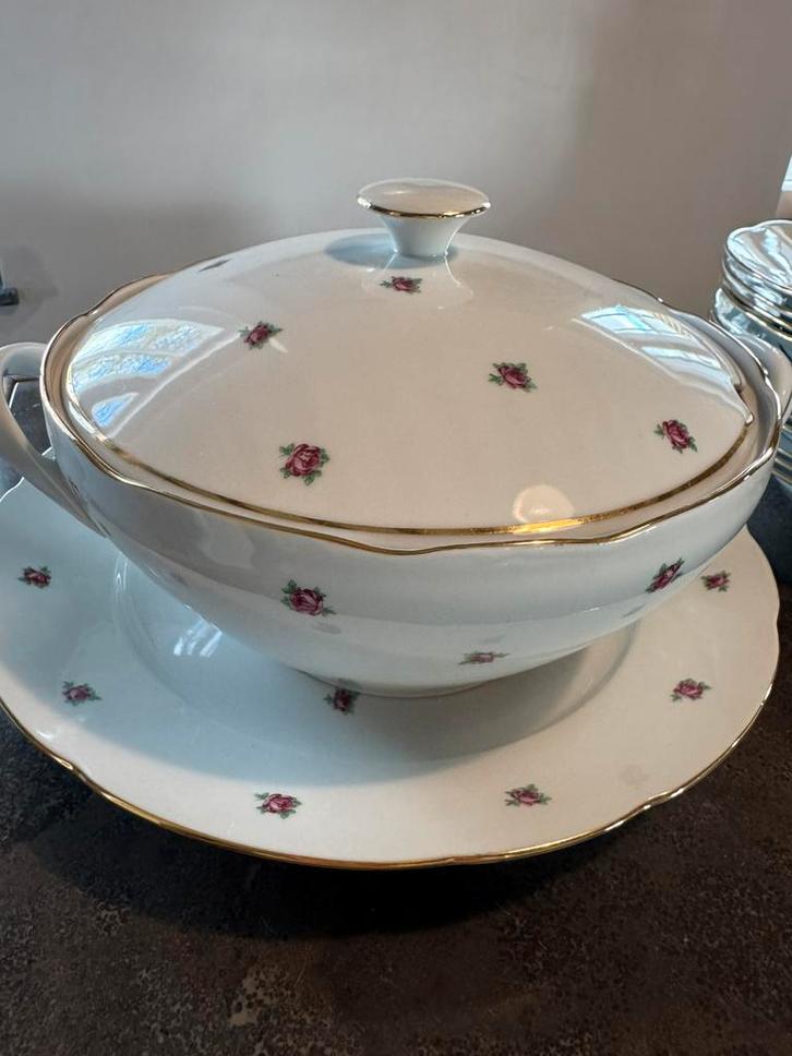 Porseleinen servies van Magvam, Antiek en Kunst, Antiek | Schalen, Ophalen