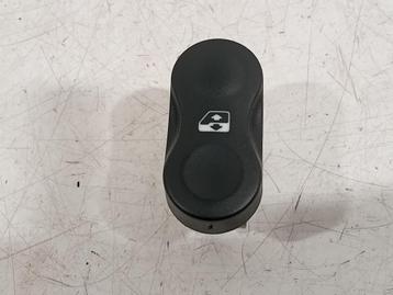 BEDIENINGSPANEEL ELEKTRISCHE RAMEN Duster (HS) (602227) beschikbaar voor biedingen