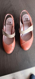 Halfopen schoenen maat 36, Kleding | Dames, Schoenen met lage hakken, Wonders, Beige, Ophalen of Verzenden