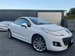 Peugeot 207 cc 1.6 hdi 112pk 2012, Auto's, Peugeot, Voorwielaandrijving, Euro 5, Zwart, Cabriolet