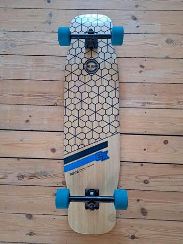 Skate Longboard Elixir Manta, Enlèvement ou Envoi, Comme neuf, Longboard