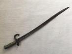 wo1 - Franse M1866 Chassepot bajonet - 1872, Verzamelen, Militaria | Algemeen, Luchtmacht, Ophalen of Verzenden, Mes of Dolk