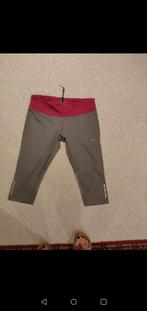 Nike sport kniebroek dames, Vêtements | Femmes, Vêtements de sport, Taille 42/44 (L), Gris, Enlèvement ou Envoi, Nike