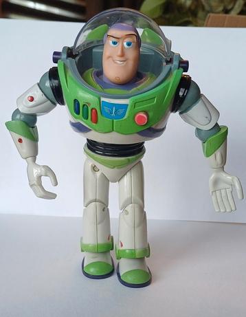Ancien Buzz l'éclair Pixar, Utilisé