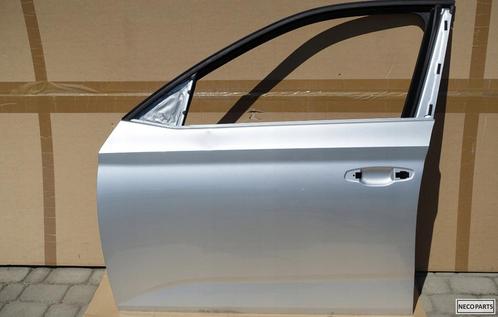 SKODA SCALA 657 VOORDEUR LINKS LA7W ORIGINEEL LEVERBAAR!!, Auto-onderdelen, Carrosserie, Spatbord, Skoda, Gebruikt, Ophalen of Verzenden