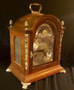 horloge de table wuba warmink avec sonnerie à quarts WESTMIN, Antiquités & Art, Antiquités | Horloges, Enlèvement ou Envoi