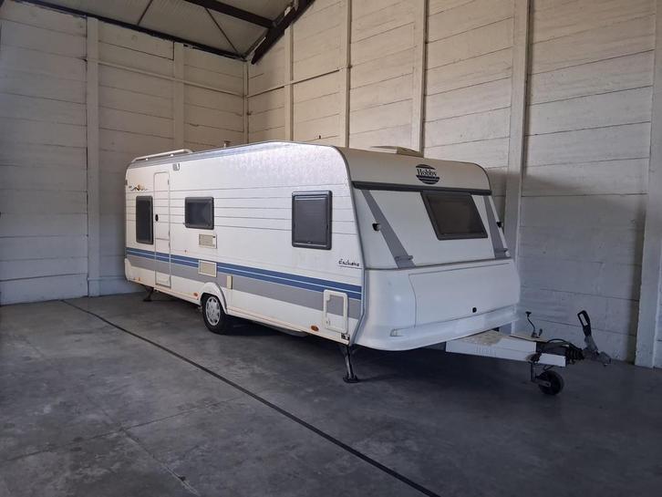 Caravan Hobby de luxe.  GERESERVEERD, Caravans en Kamperen, Caravans, Particulier, tot en met 6, Hobby, Stapelbed, Douche, Ophalen