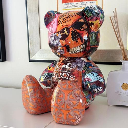 Teddybeer Zittend Beeld Hommage to Hermes Skull 34cm Pop Art, Antiek en Kunst, Kunst | Designobjecten, Ophalen