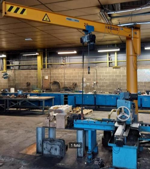 kolomzwenkkraan met kettingtakel demag, Doe-het-zelf en Bouw, Lieren en Takels, Gebruikt, Elektrisch, Ophalen