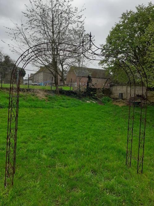 Boog, dubbele tuinboog in smeedijzer, volledig 2,50 m, Tuin en Terras, Overige Tuin en Terras, Nieuw, Ophalen