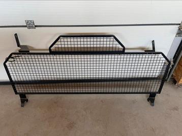 Hondenrek uit renault kangoo 2006 beschikbaar voor biedingen