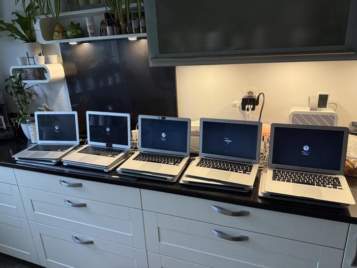 A1466, PARTIJ 14 stuks Macbook Air 2017, i5, 8gb/500gb, Computers en Software, Apple Macbooks, Gebruikt, MacBook Air, 13 inch