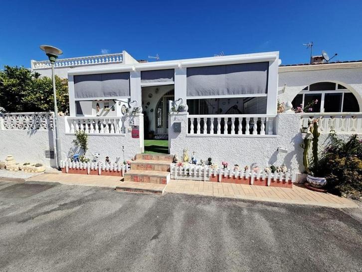 Gezellige bungalow zonder bovenburen in  Torrevieja...., Immo, Buitenland, Spanje, Woonhuis, Overige