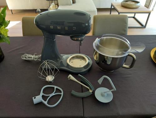 SMEG SMF03greu keukenrobot, Elektronische apparatuur, Keukenmixers, Zo goed als nieuw, Ophalen of Verzenden