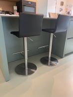 Zwarte lederen krukken met pomp. In hoogte regelbaar., 4 krukken, Ophalen, Zo goed als nieuw, In hoogte verstelbaar