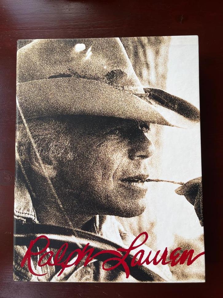 Ralph Lauren by Rizzoli First Edition hardcover met slipcase, Boeken, Overige Boeken, Zo goed als nieuw, Ophalen of Verzenden