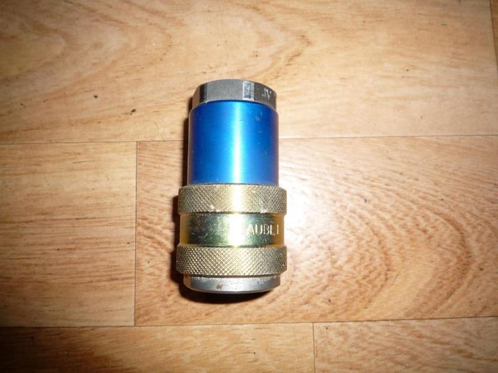 snelkoppeling staubli 1/2 " aansluiting, Zakelijke goederen, Machines en Bouw | Kranen en Graafmachines, Overige typen, Ophalen of Verzenden