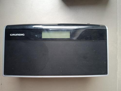 Grundig radio music 81, RDS, sw wereldontvanger, Audio, Tv en Foto, Radio's, Gebruikt, Radio, Ophalen of Verzenden