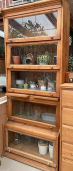 boeken kast bibliotheek vintage retro vitrine globe Wernicke, Huis en Inrichting, Kasten | Vitrinekasten, Ophalen, Gebruikt, Grenenhout