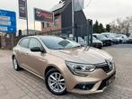 Renault Megane LIMITED 2018 1.2tce 091000km Navi Pdc Carplay, Auto's, Testrit aan huis, Stof, Euro 6, 4 cilinders